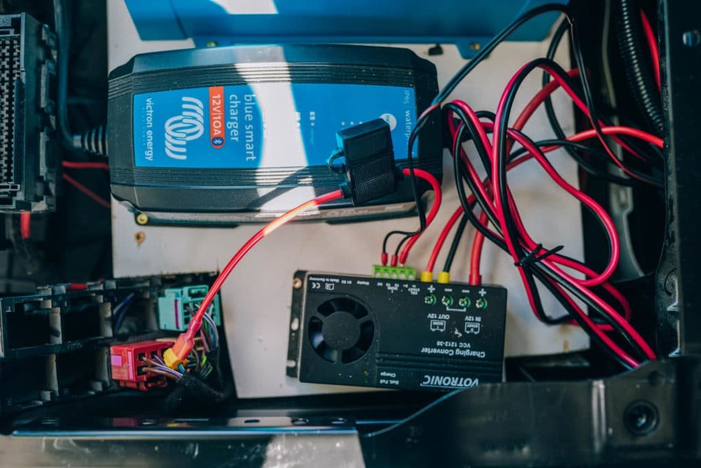 D+ Signal Votronic Ladebooster VW T5