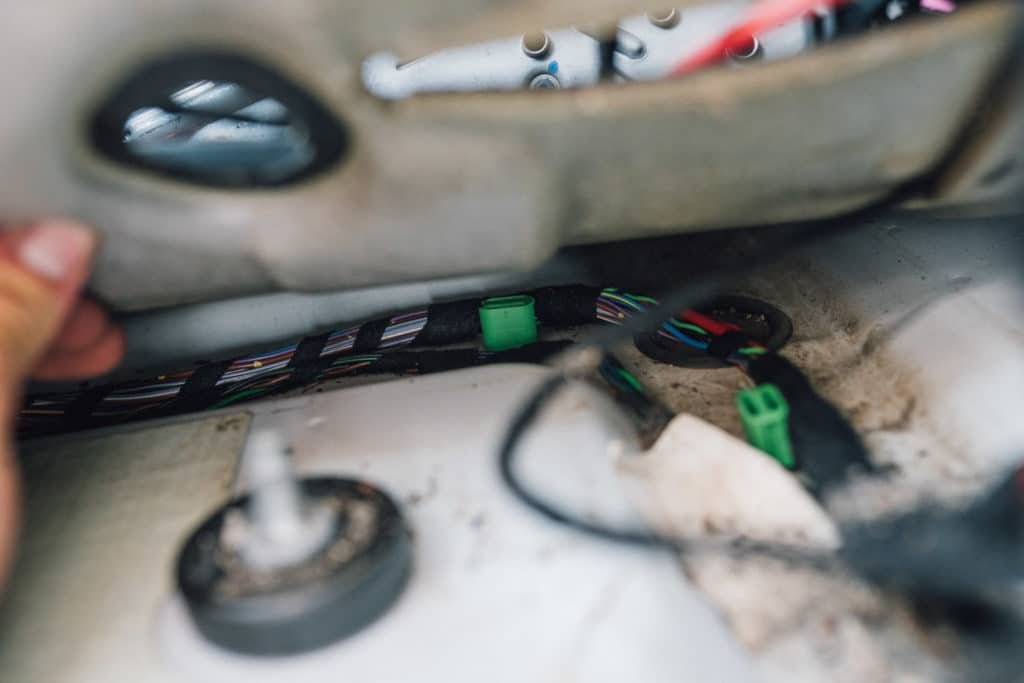 Kabelkanal Camper unter dem Tepich