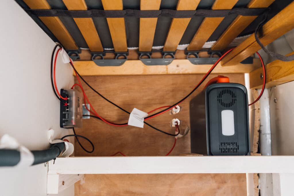 Powerstation im Camper einbauen stromversorgung wohnmobil powerstation im camper einbauen stromversorgung wohnmobil