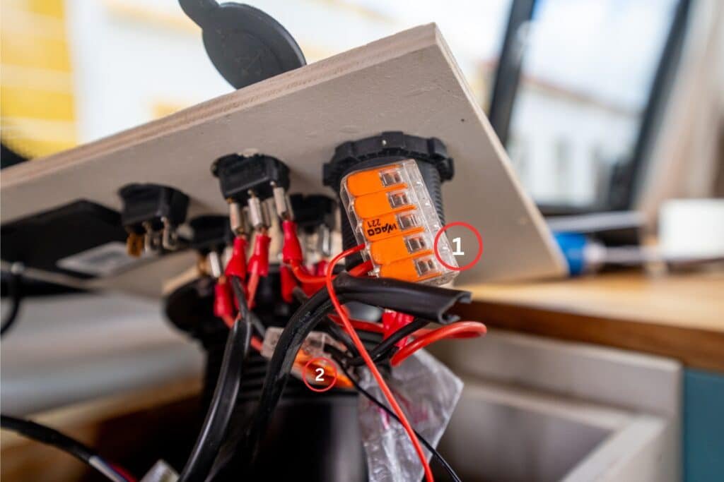 trackkiwi installation elektrik